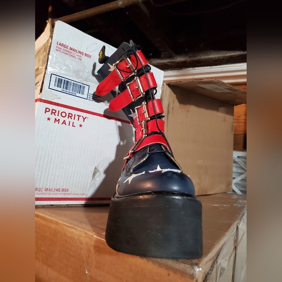 Nwob sz 40/10 $1135 R13 leather combat flag boots - Picture 4 of 5